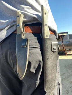 Leather Belt Sheath For Overland Chef's Knife 9 Leather Belt Sheath For Overland Chef's Knife -Messermeister Verkaufsgeschäft IMG 2826 scaled