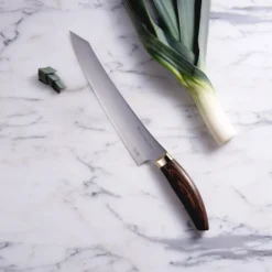 Kawashima 10 Inch Slicer -Messermeister Verkaufsgeschäft KE 07 lifestyle 2000x2000 18b8f2ab 79cf 4c92 a90b e73721be0e92